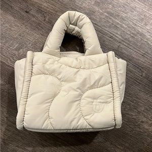 NWT Thirty years Mini drift tote in the color pebble